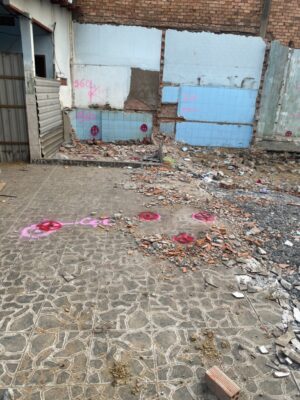 Công tác định vị bằng sơn xịt trước khi ép cọc